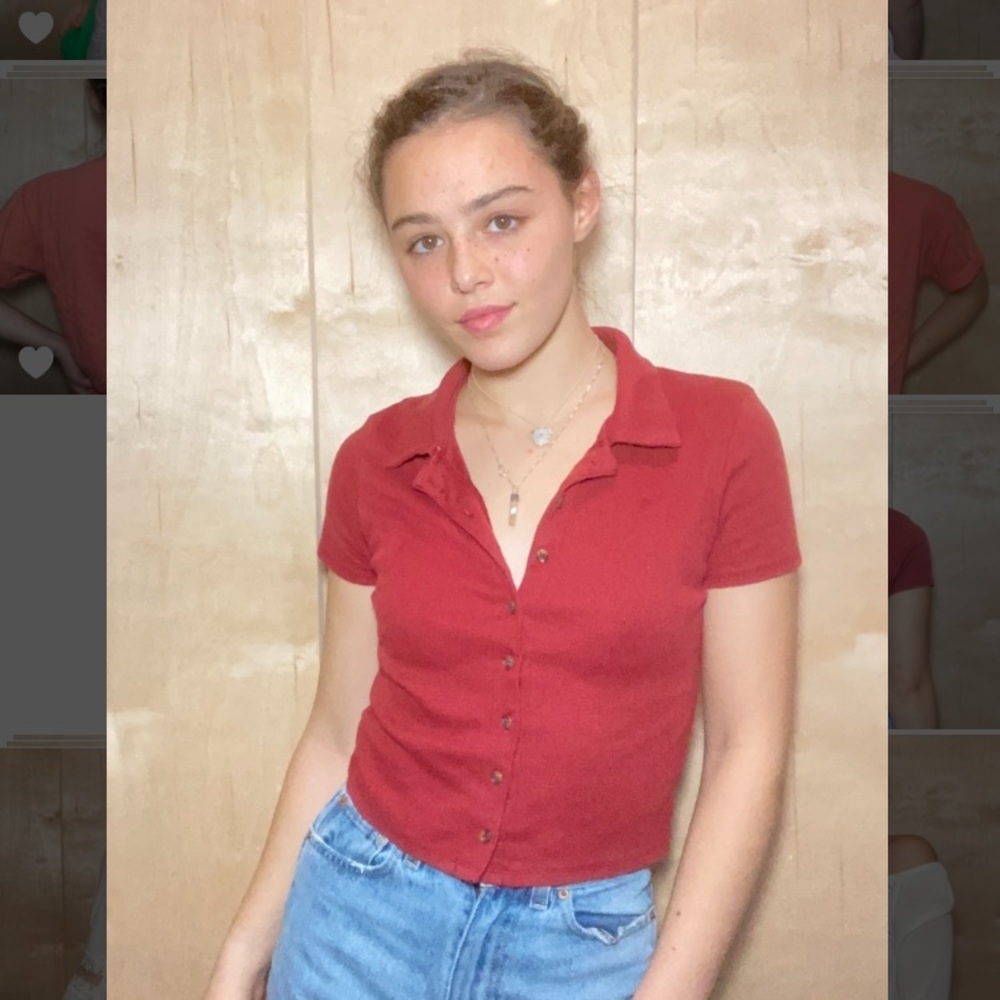 American Eagle red buttoned collared cropped shirt